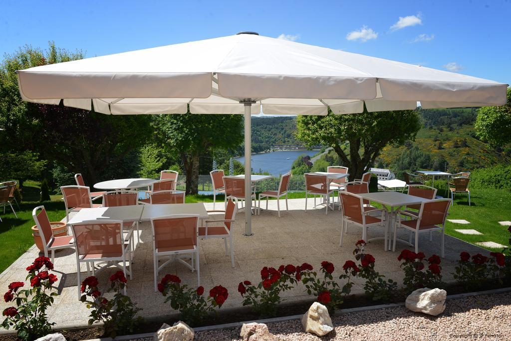 Logis Hotel Beau Site Loubaresse  Buitenkant foto