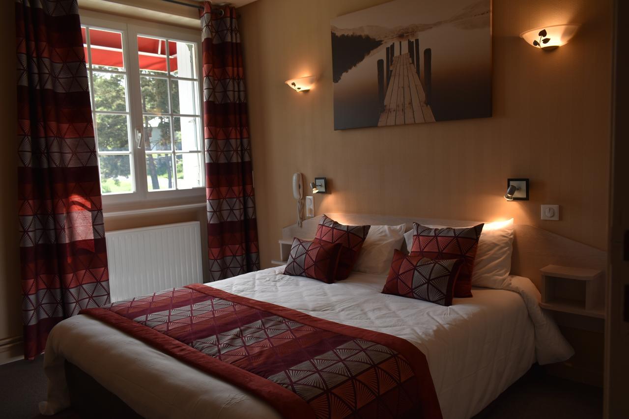 Logis Hotel Beau Site Loubaresse  Buitenkant foto